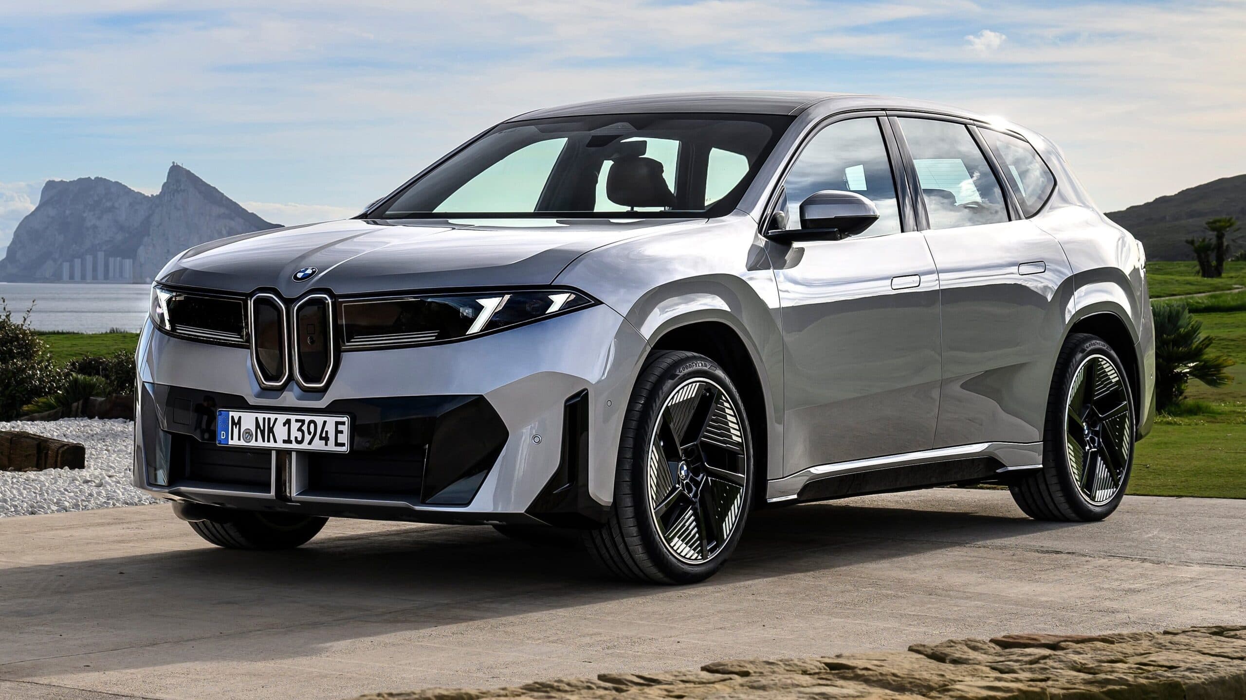 BMW iX3-EV